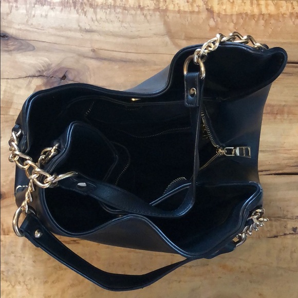 BeBe black purse with gold chain accent - Picture 4 of 5